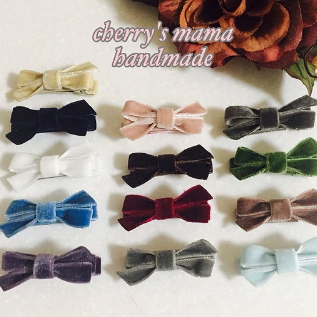 リボンのヘアピン